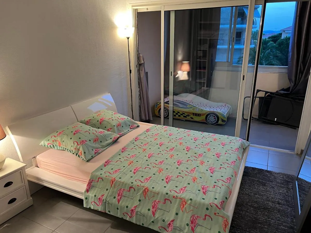 Apartment Appartement Vue Mer Frejus